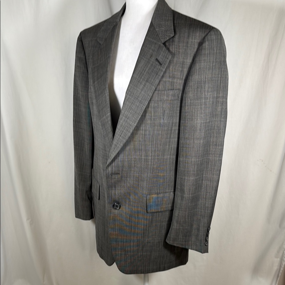 Gray Wool Sport Coat with Notched Lapels